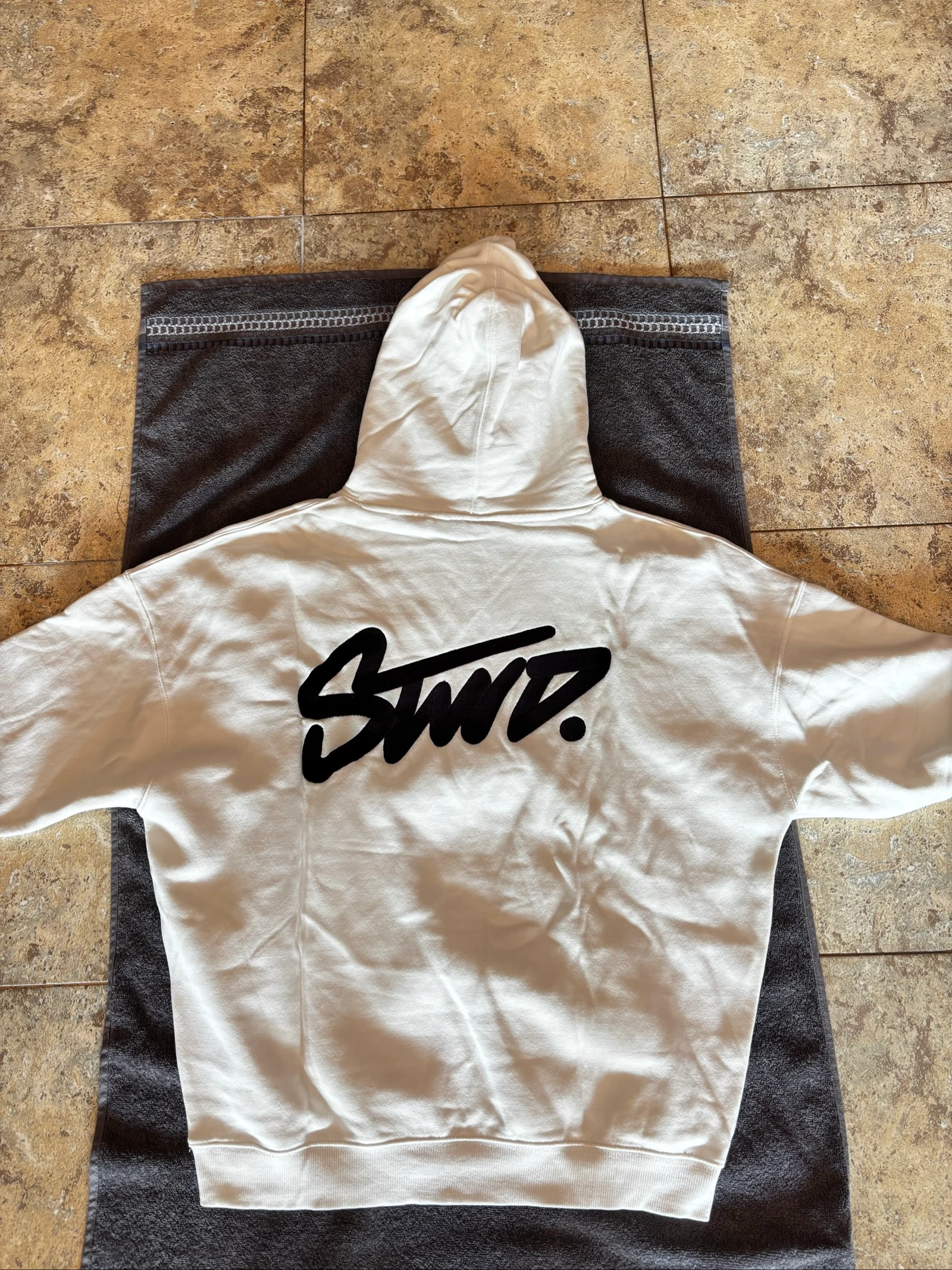 STWD. witte trui van Bershka maat L – photo 2